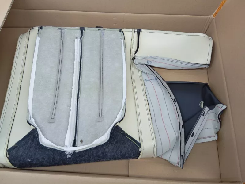 Обшивка сиденья