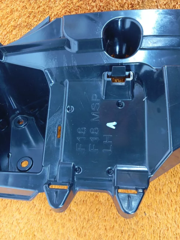 Крепление бампера