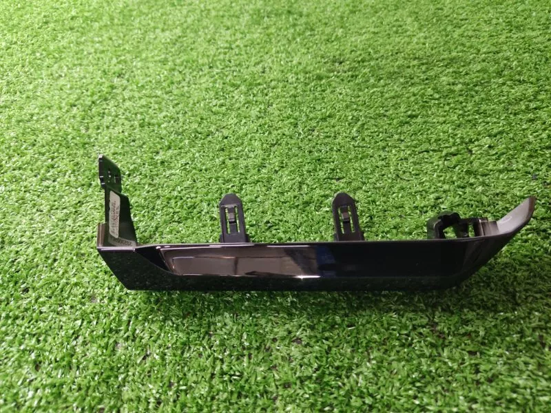 Накладка на торпедо