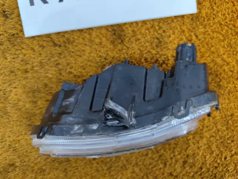 Фонарь противотуманный