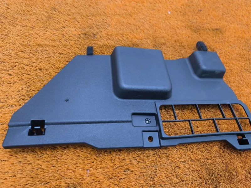 Накладка на торпедо