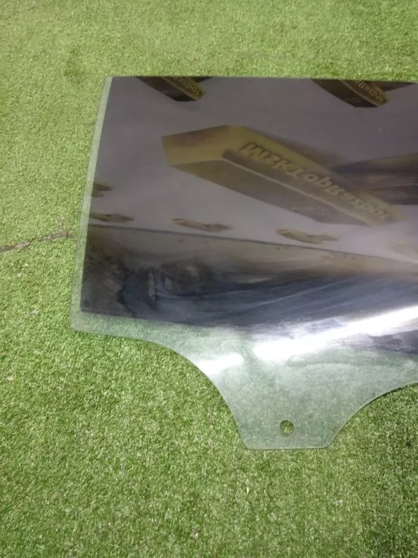 Стекло двери BMW X5 2008 51357137024 E70, заднее правое