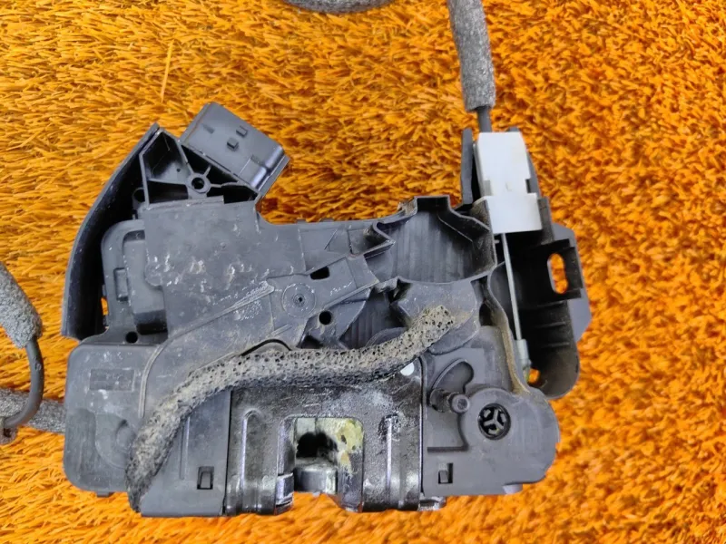 Замок двери