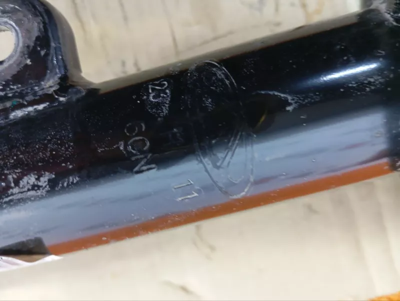 Стойка подвески