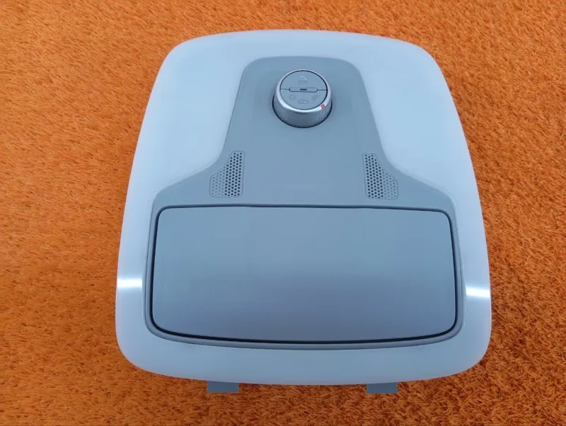 Плафон салона