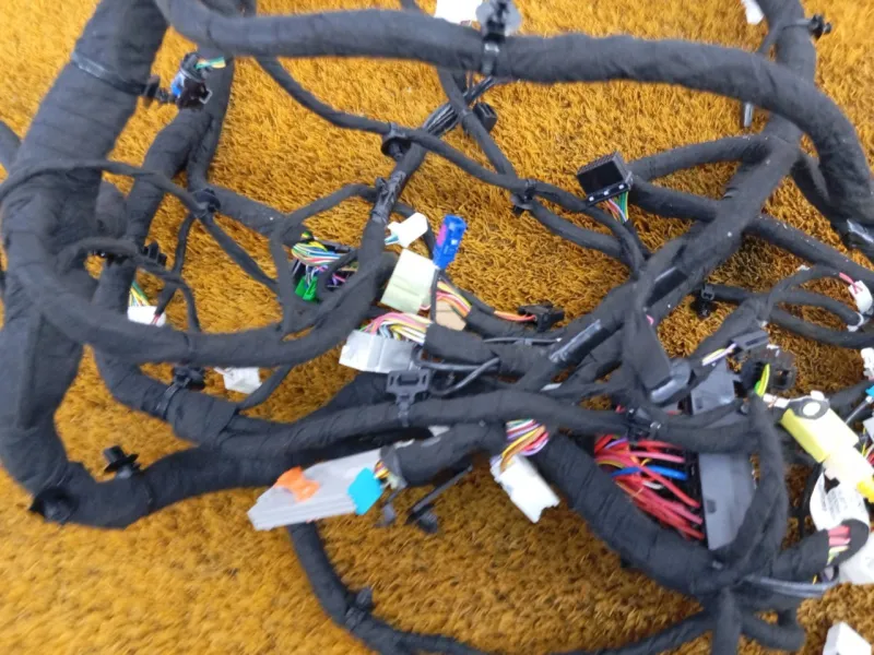 Проводка салона