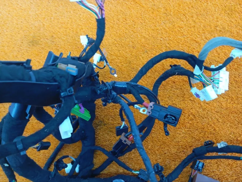 Проводка салона