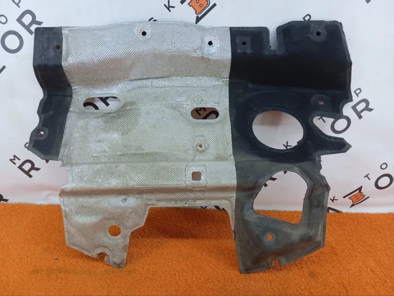 Шумоизоляция моторного отсека