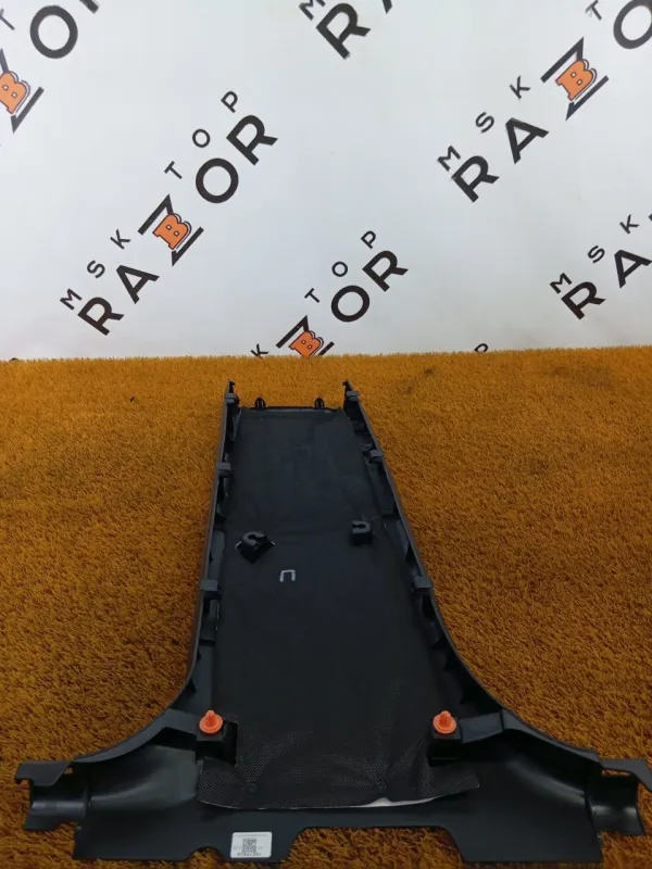 Накладка на стойку кузова