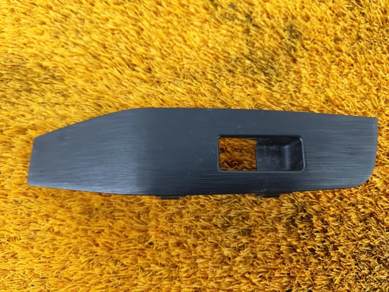 Молдинг двери