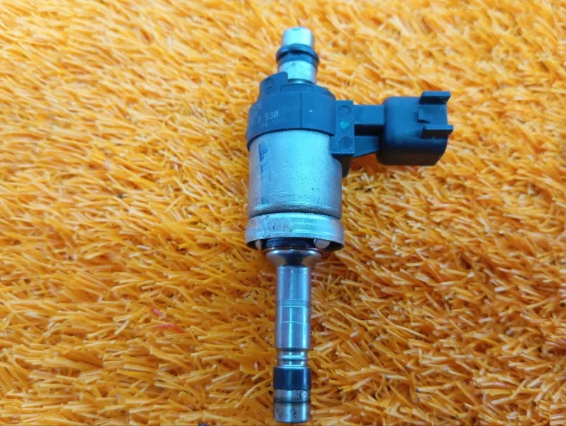 Форсунка топливная