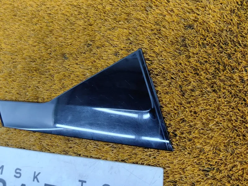 Молдинг двери