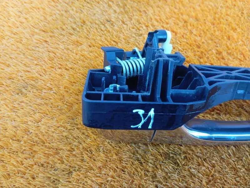 Ручка двери наружняя