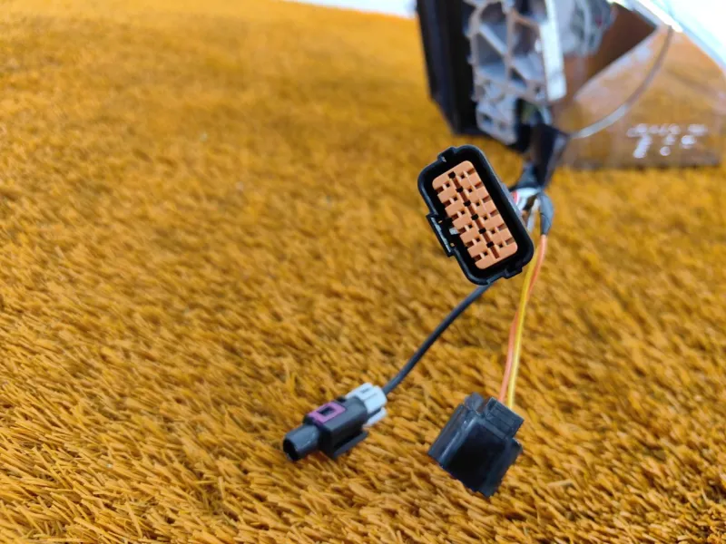 Зеркало боковое