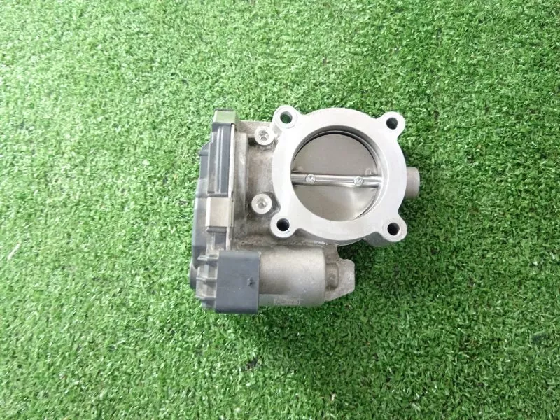 Дроссельная заслонка