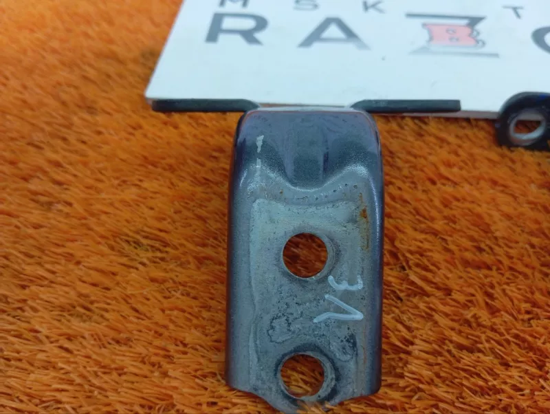 Петля двери Changan CS55 Plus 2024 6206010MK03 JL473ZQ7, задняя левая