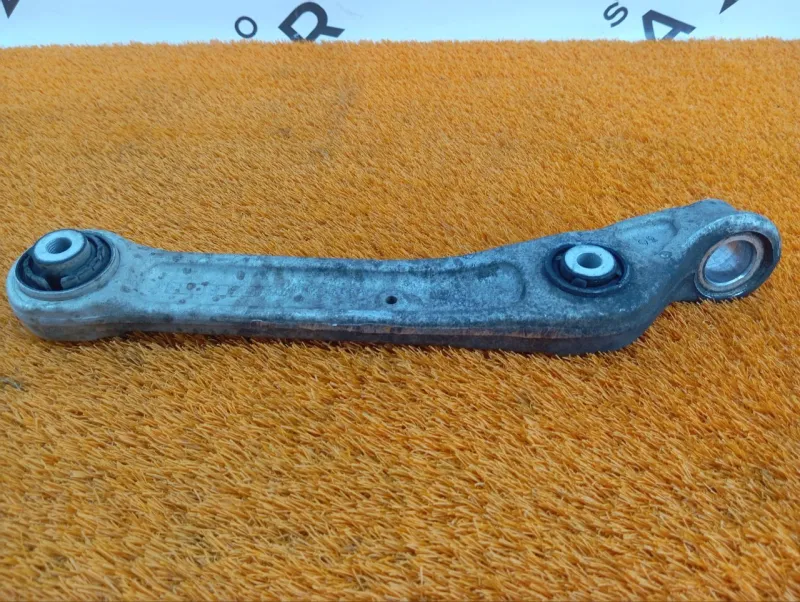 Рычаг подвески