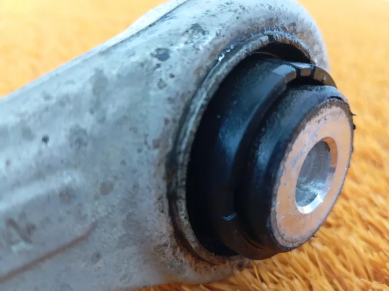 Рычаг подвески