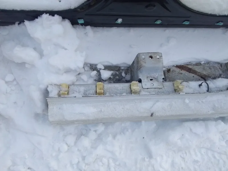 Порог с центральной стойкой