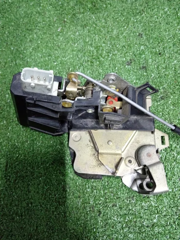 Замок двери