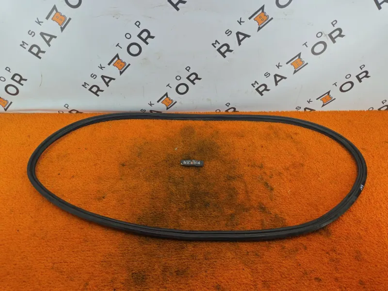 Уплотнитель багажника