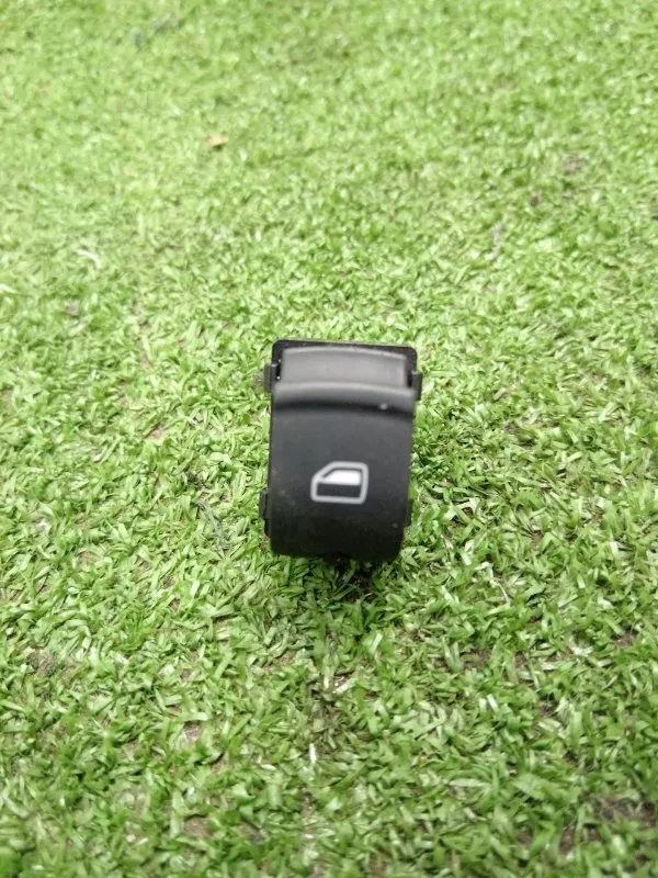 Кнопка стеклоподъемника