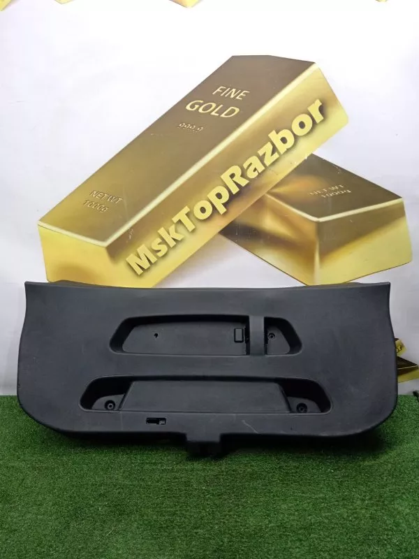 Обшивка двери багажника BMW X1 2010 51492990125 E84