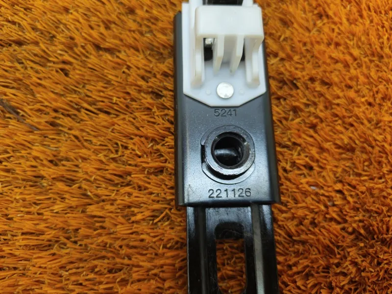 Механизм регулировки ремня безопасности