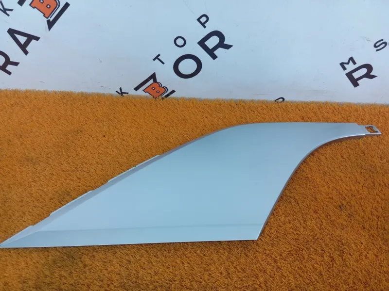 Накладка кузова