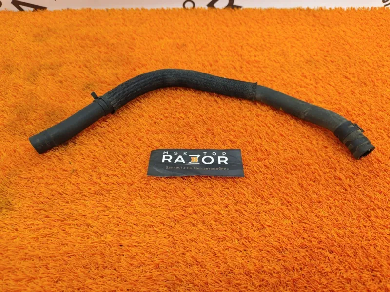 Патрубок системы охлаждения