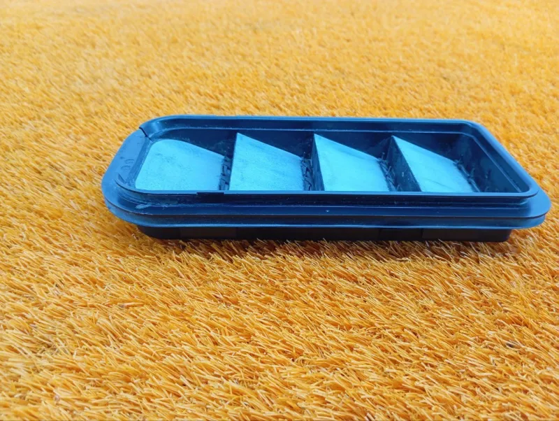 Решетка вентиляционная