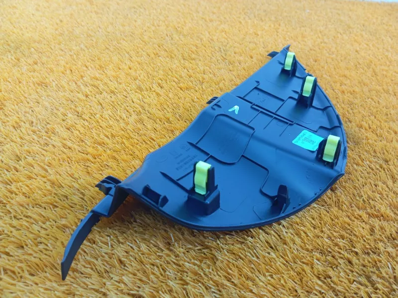 Накладка на торпедо