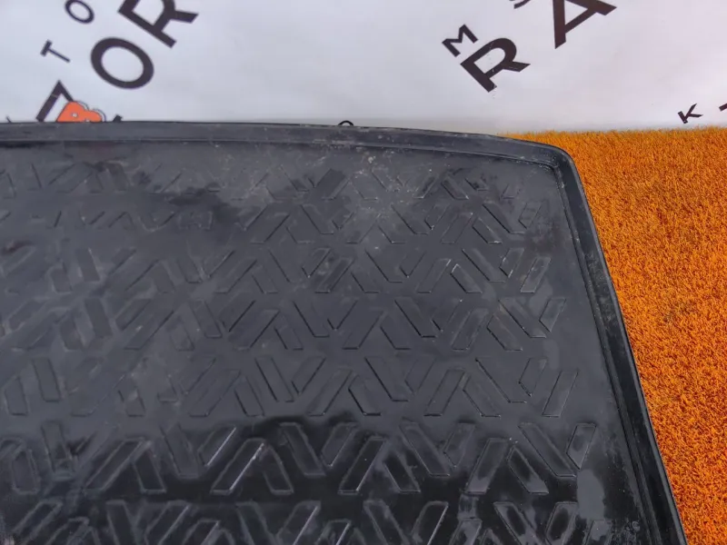 Ковер багажника