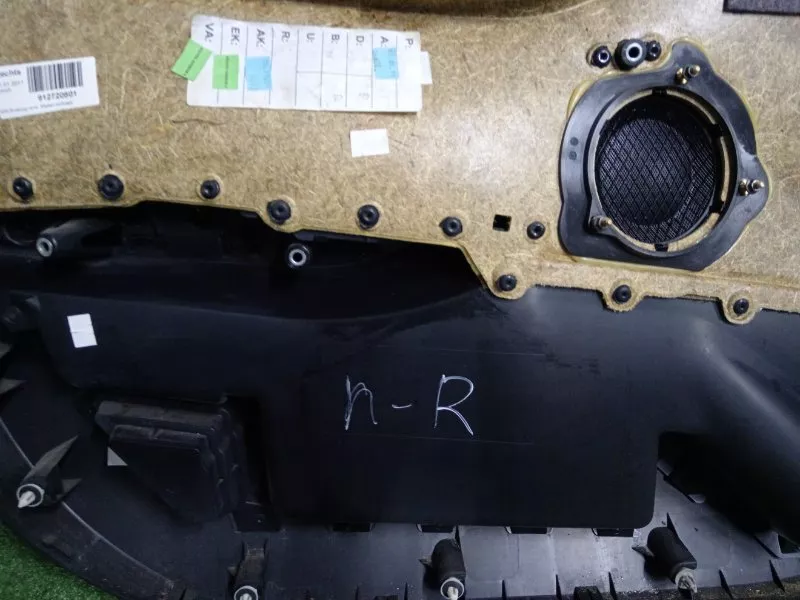 Обшивка двери