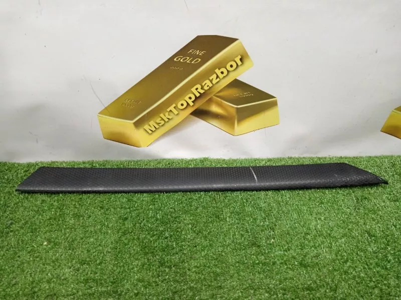 Молдинг двери