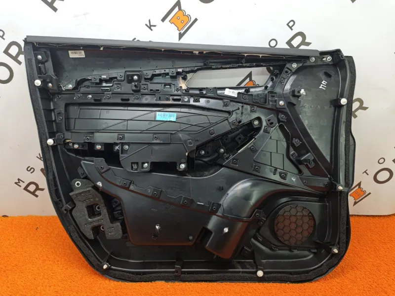 Обшивка двери