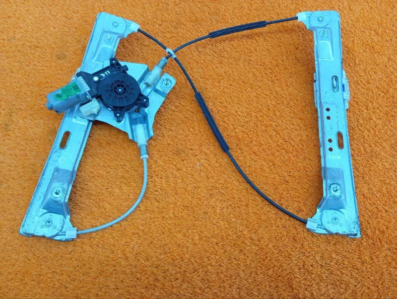 Стеклоподъемник