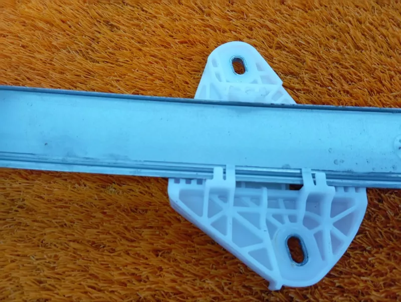 Стеклоподъемник