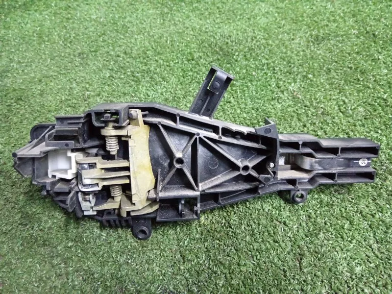 Ручка двери наружняя