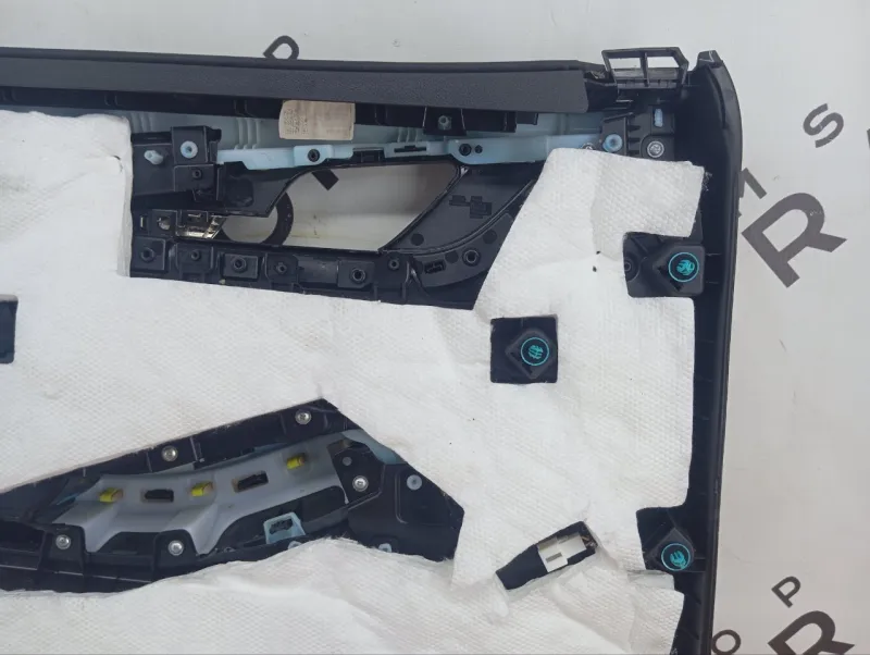 Обшивка двери