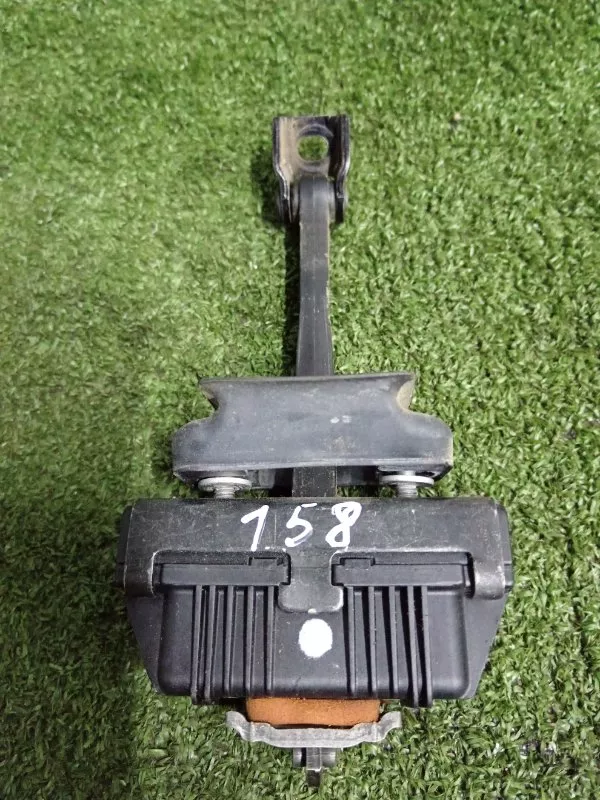 Ограничитель двери