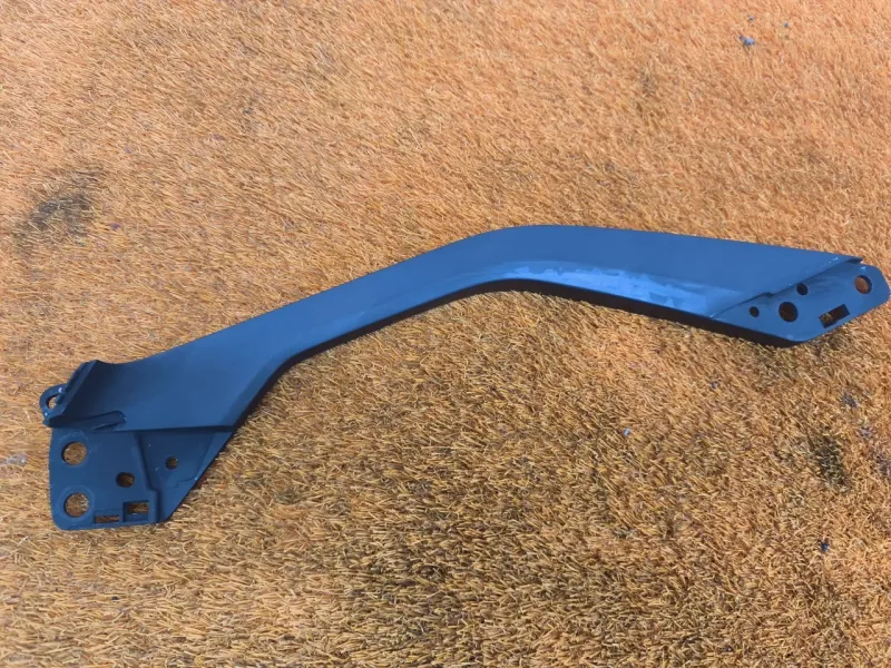 Кронштейн консоли