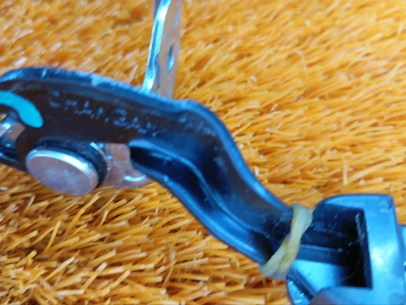 Ручка открывания бензобака