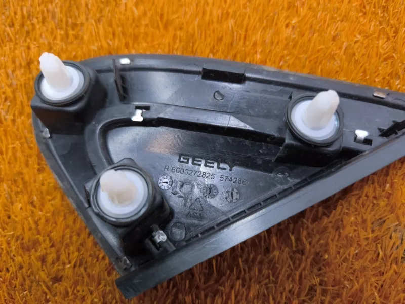 Молдинг двери