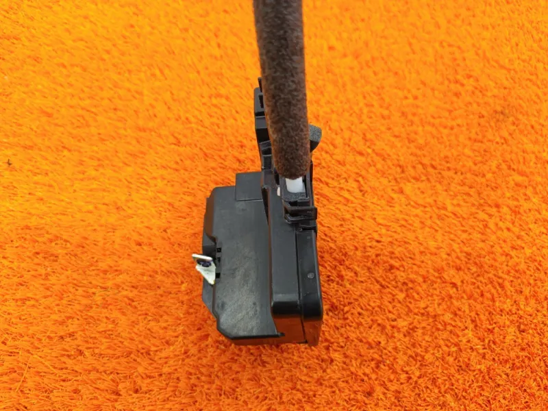 Замок двери