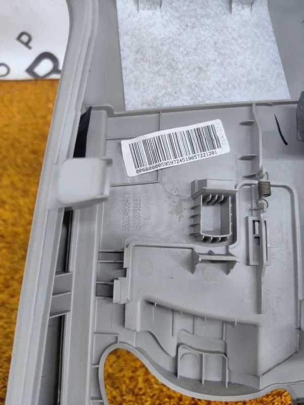 Накладка на стойку кузова