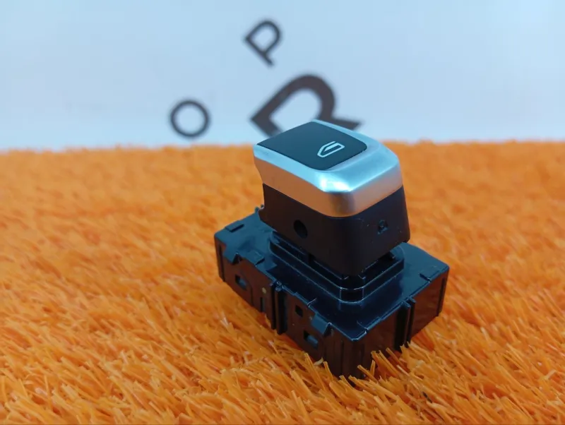 Кнопка стеклоподъемника