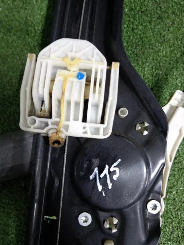 Стеклоподъемник BMW X5 2008 51337166379 E70, передний левый