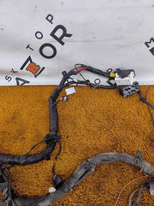 Проводка подкапотная