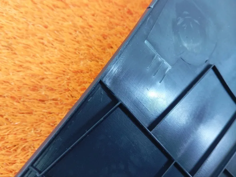 Накладка на стойку кузова